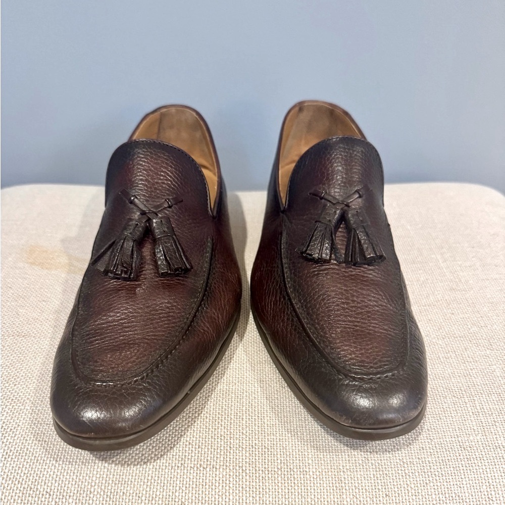 MAGNANNI Men's Seneca Grained Leather Tassel Loafers, Dark Brown/Burgundy